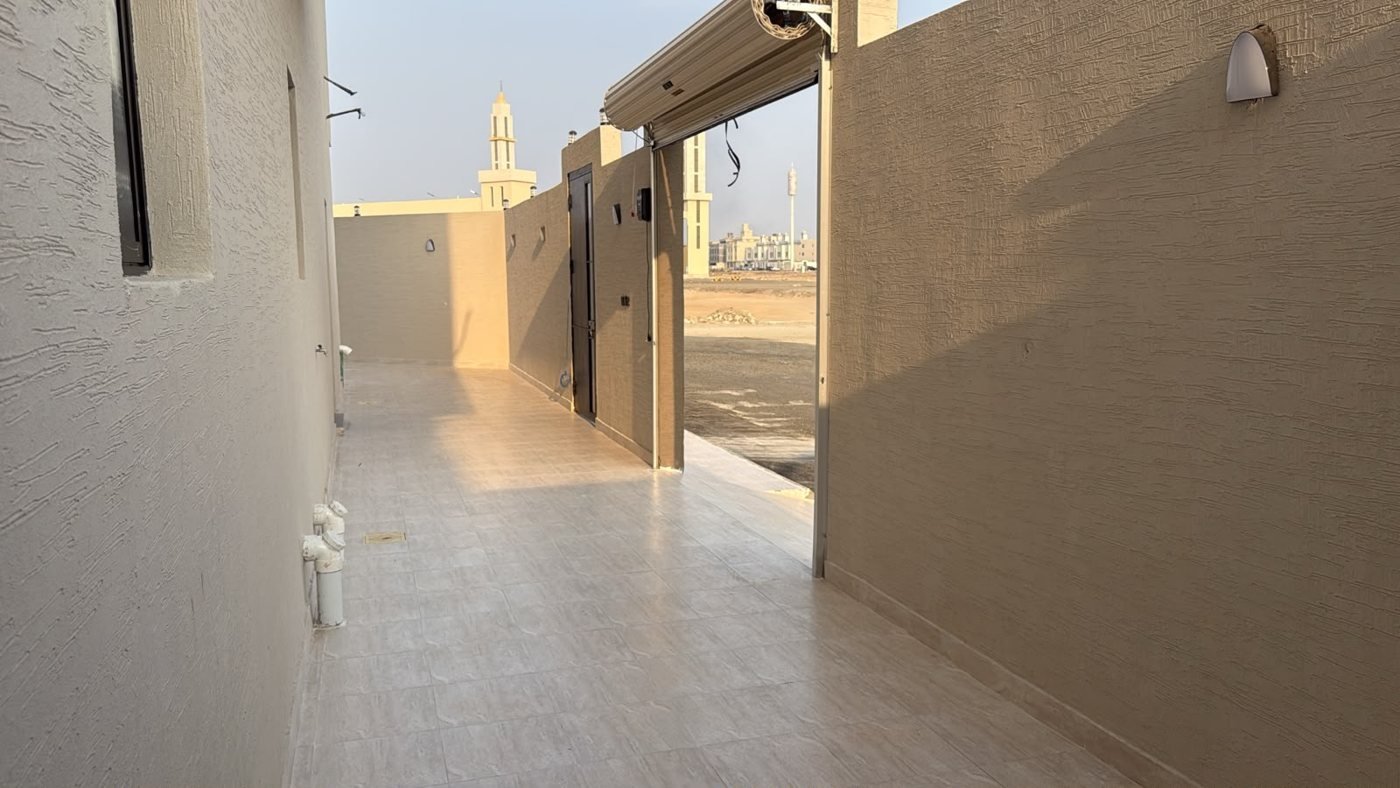 فلل سكنية في أبحر — الممرات الخارجية